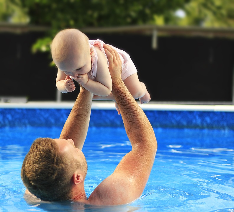 Swimming Pool Meringue Family Father Fun Water