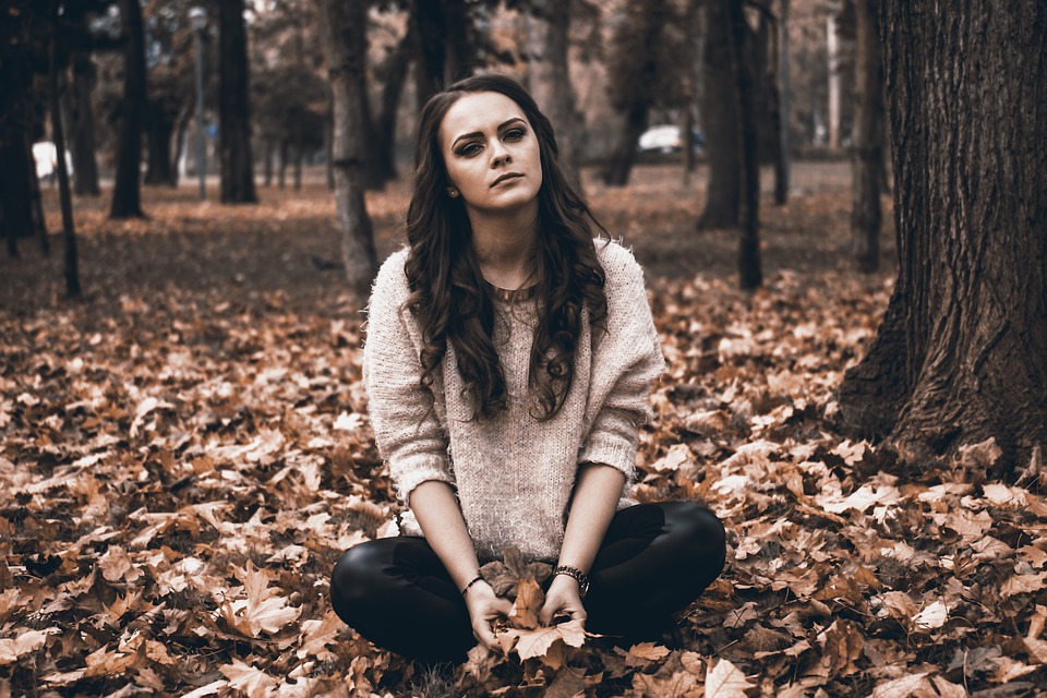 Sad Girl Sadness Broken Heart Suffer Moody Autumn